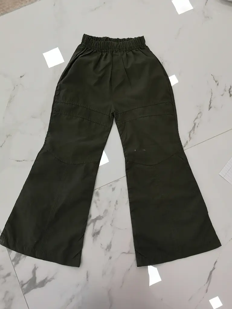 Dievčenské nohavice* - next