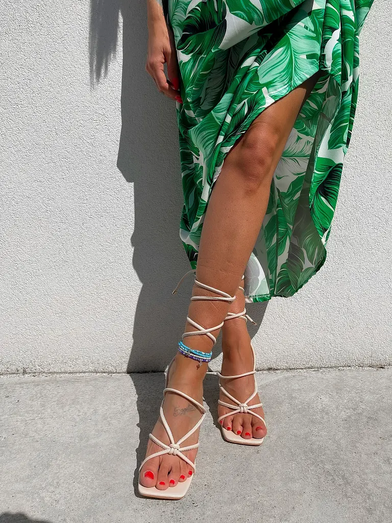 Sandále na viazanie DANNA- - next