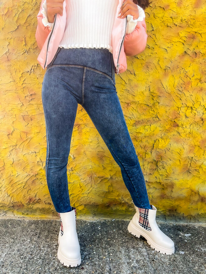 Push-up džegínsy s vysokým pásom+