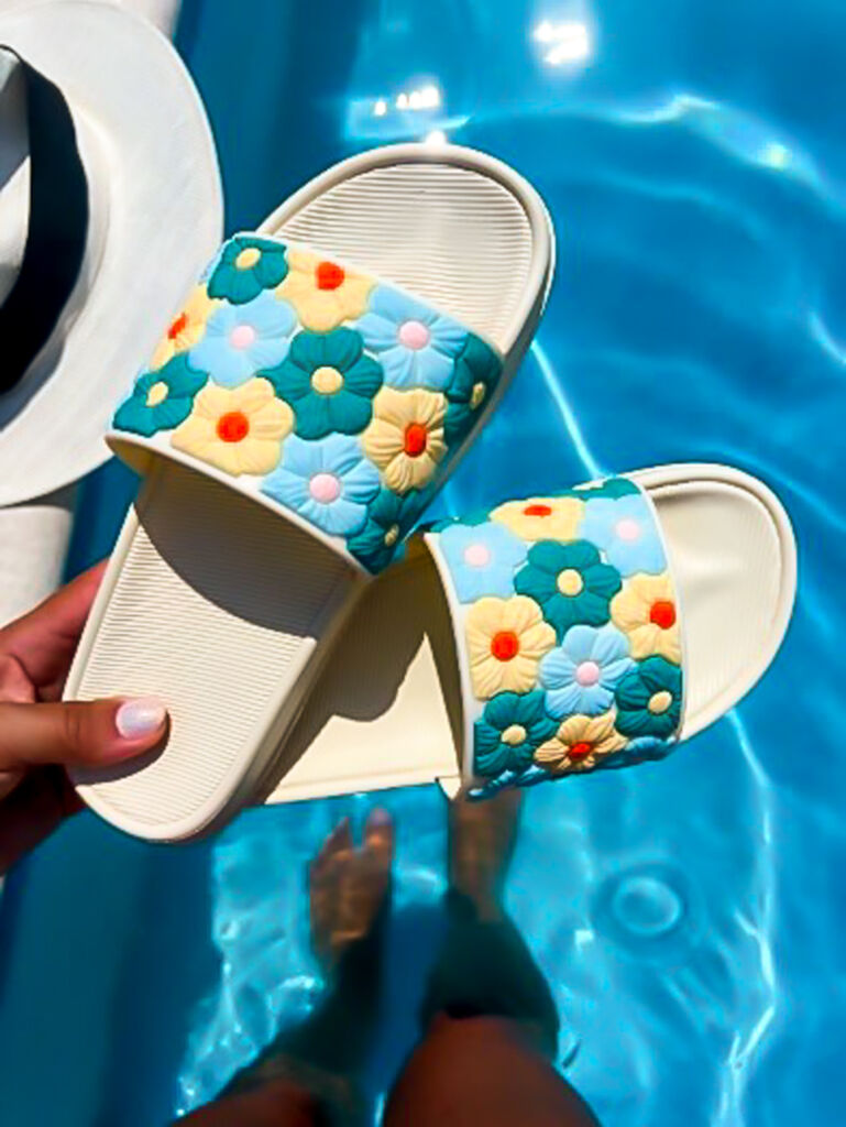 Kvetované gumené papuče FLOWER+ - next