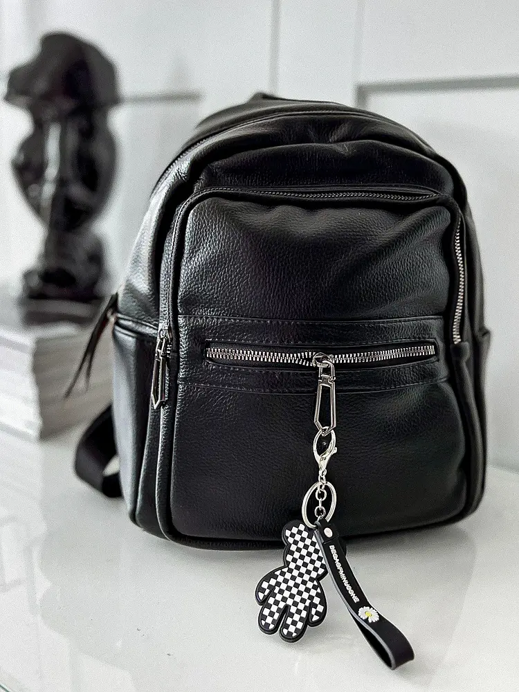 Čierny ruksak ZAHRA-