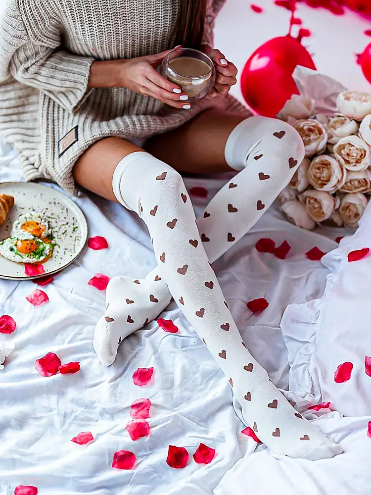 Biele dámske nadkolienky LOVE-