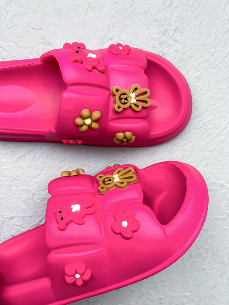 Gumené papuče zdobené medvedíkmi MAGGIE+