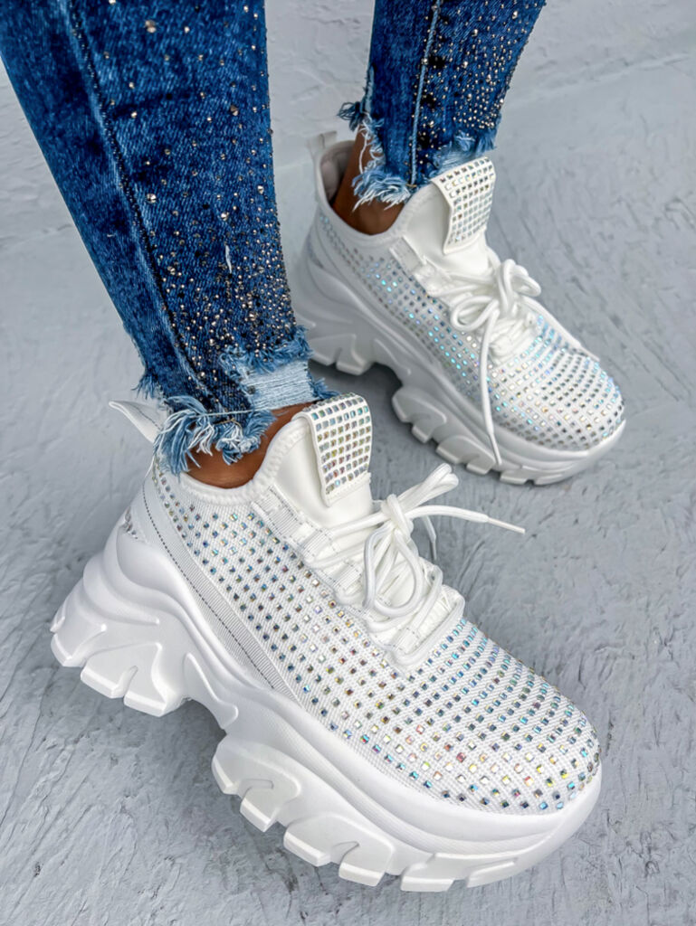 Biele tenisky zdobené kamienkami LISBETH - next