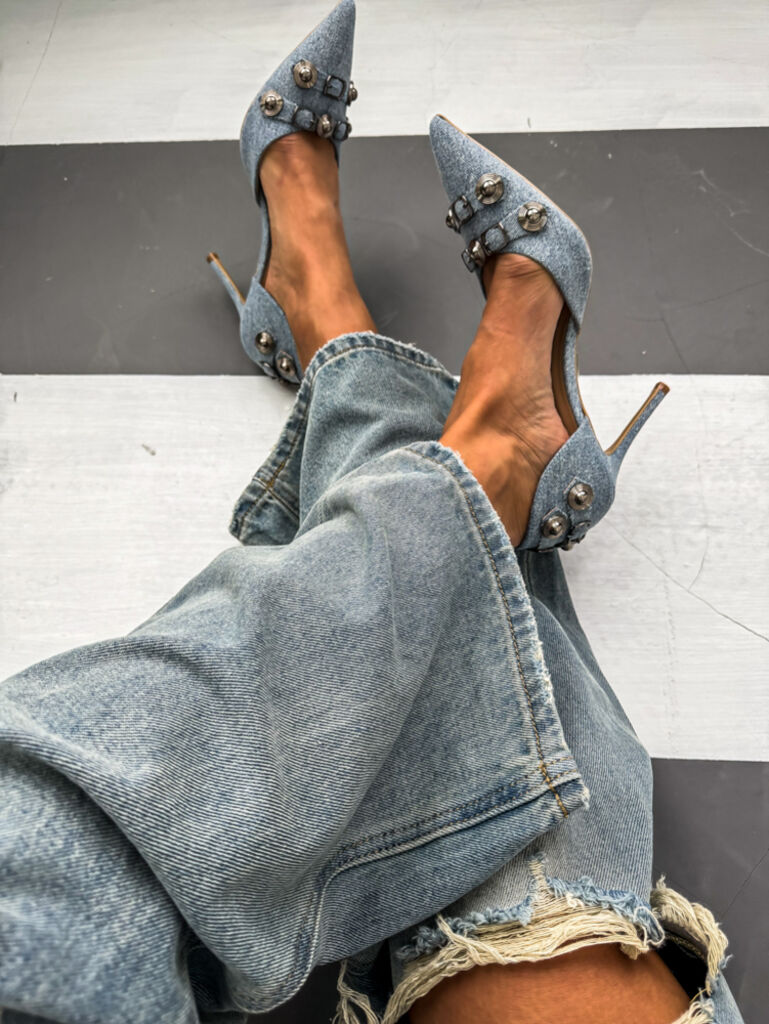 Denim lodičky so striebornými ozdobami ADORA+ - next