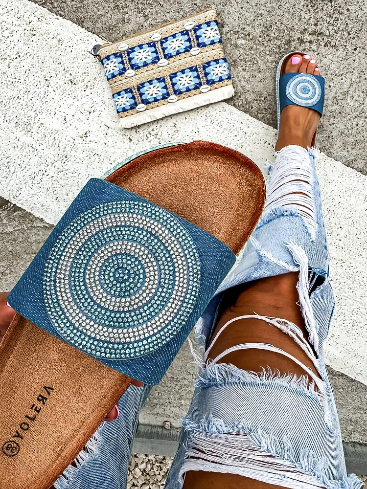 Denim šľapky zdobené kamienkami DORITA- - next