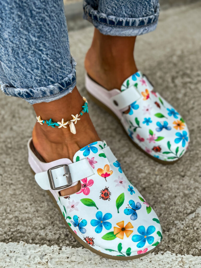 Vzorované zdravotnícke šľapky GARDEN - next