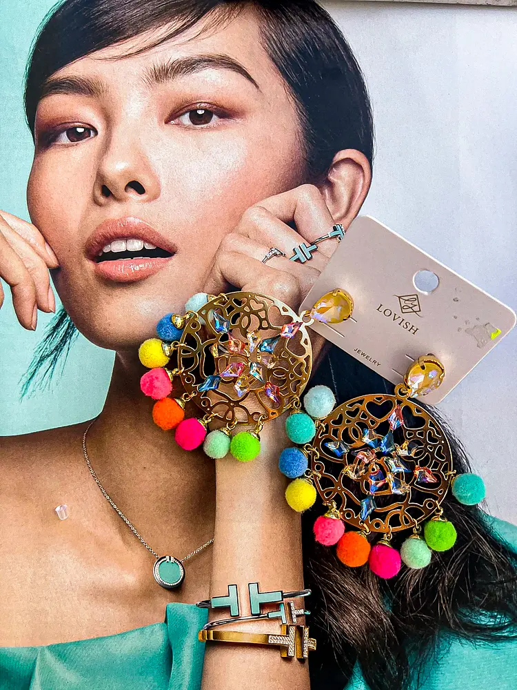 Farebné náušnice+