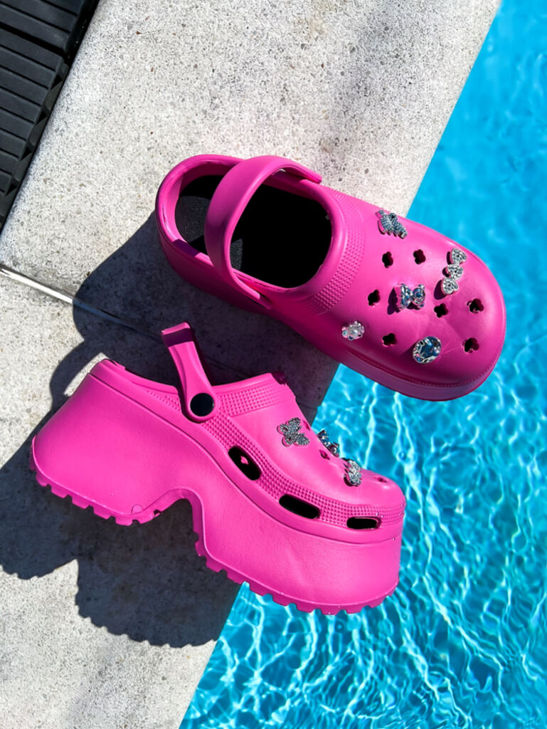 Gumené papuče so striebornými ozdobami NEYA+ - next