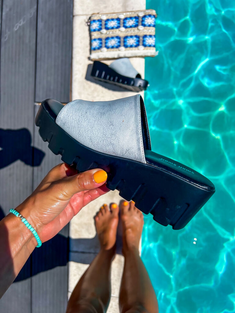 Platformové šľapky CORNELIA+