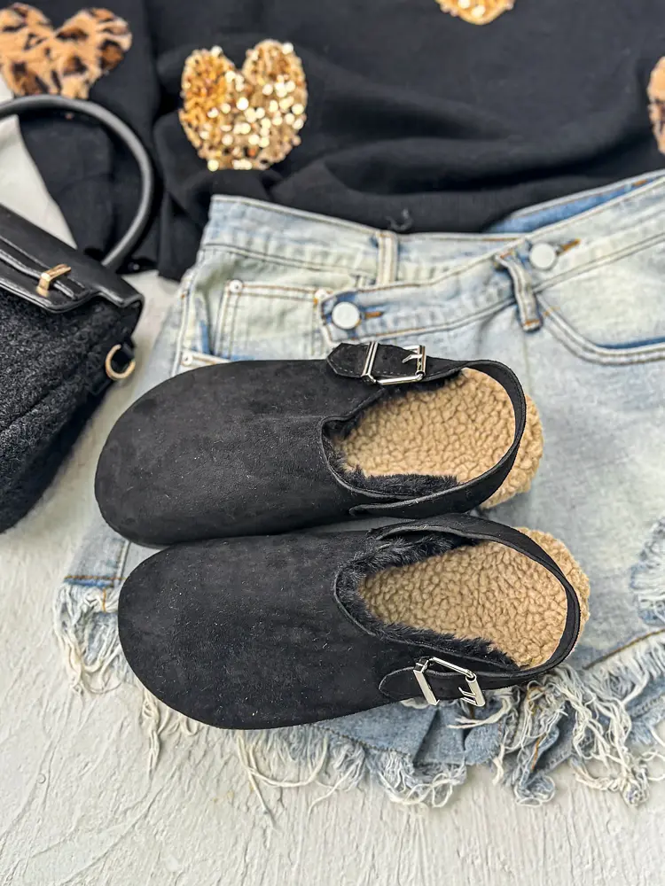 Teplé semišové papuče KARLA- - next