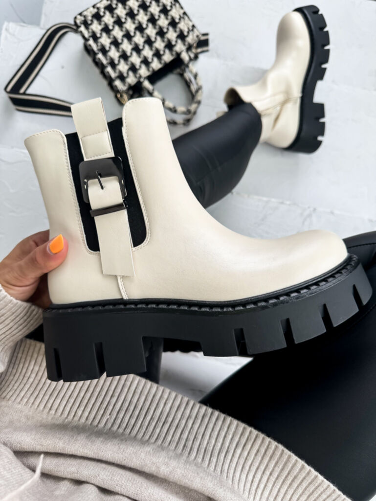 Dámske členkové čižmy KARISSA+