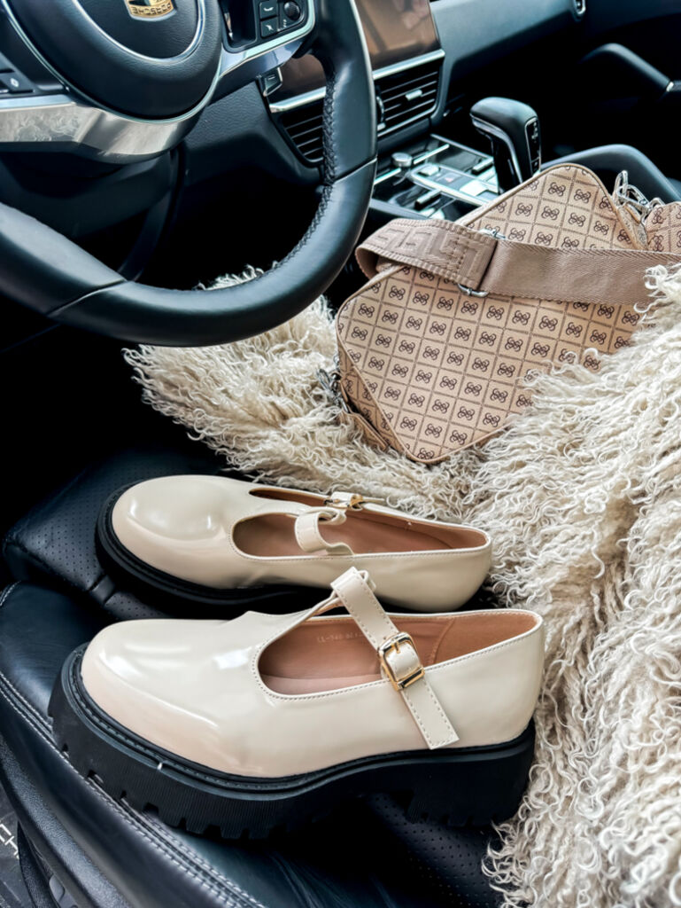 Lakované dámske poltopánky LYNDA+ - next