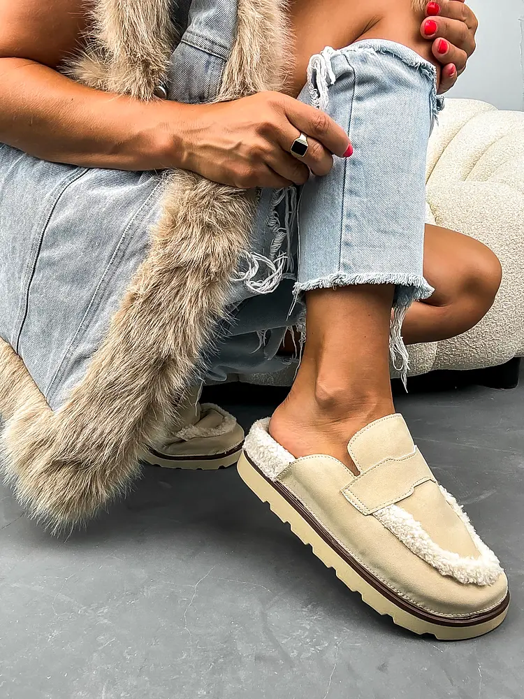 Teplé semišové papuče PAISLEY- - next