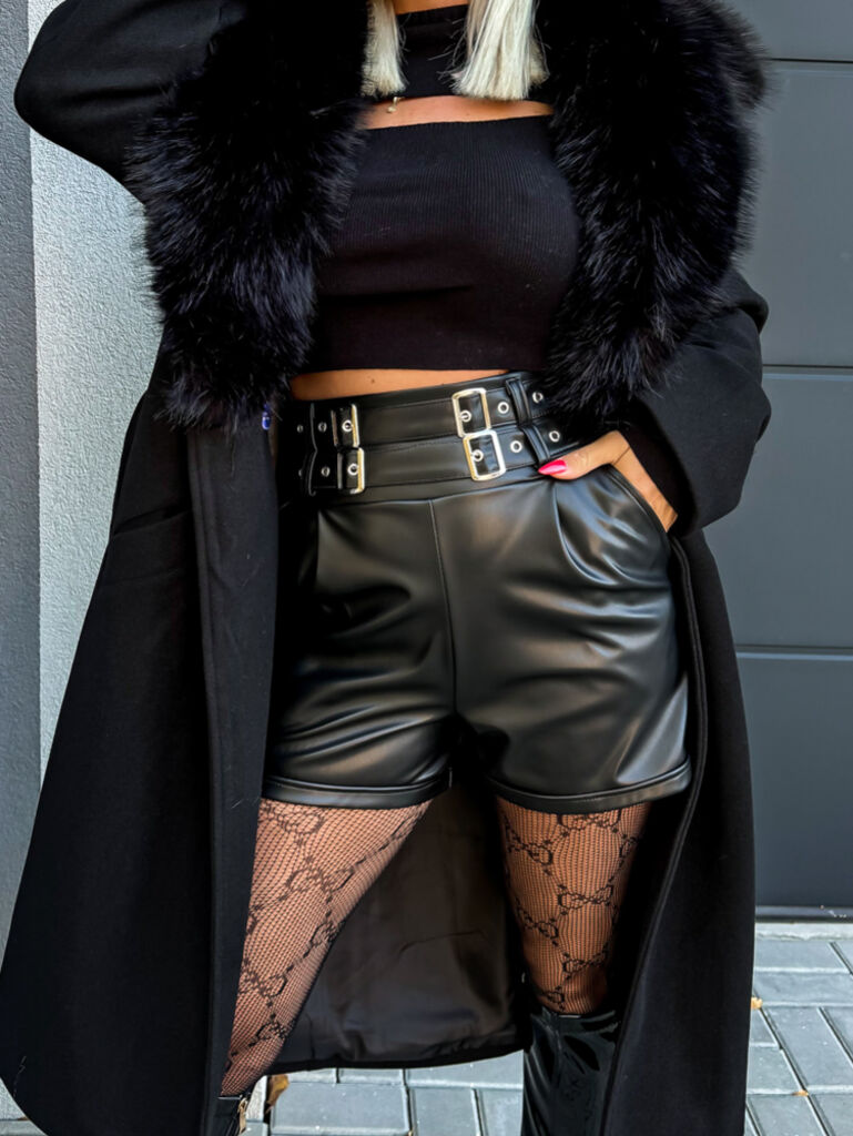 Koženkové šortky so striebornými detailmi ESMA+ - next