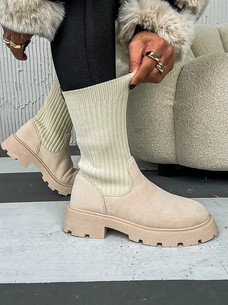 Ponožkové čižmy LUCA- - next