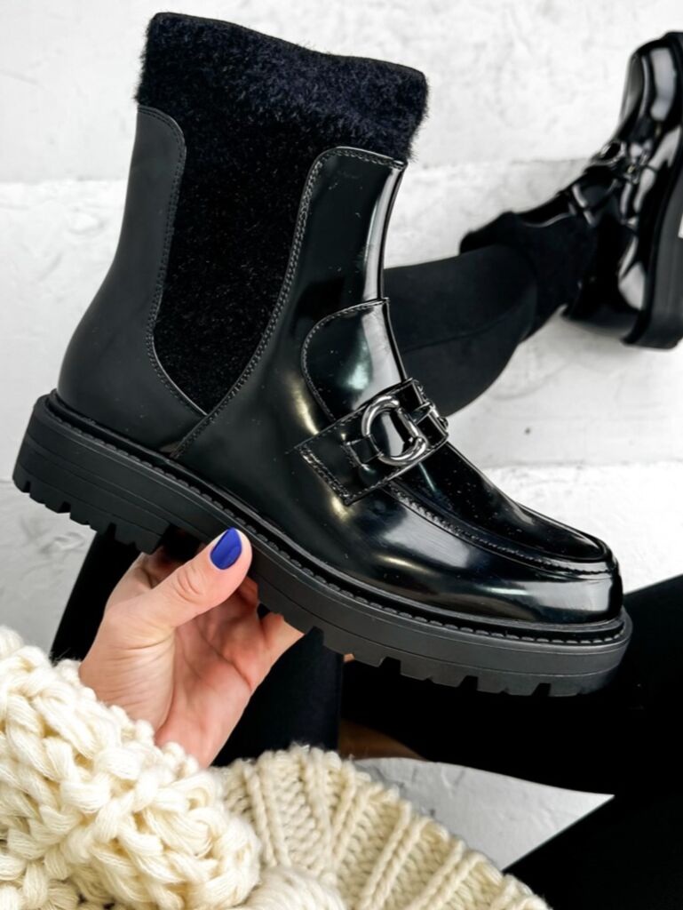 Čierne lakované členkové čižmy MIRANDA+