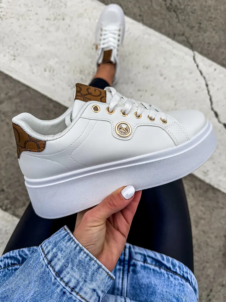 Platformové tenisky so zlatými doplnkami VINNY - next