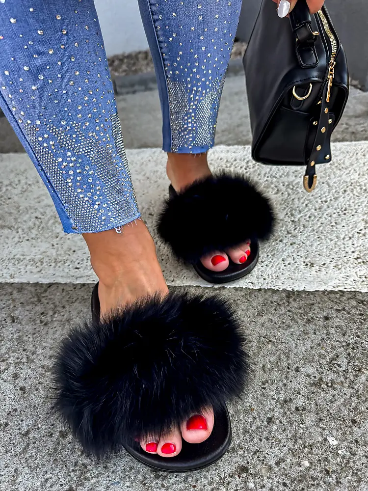 Chlpaté dámske šľapky ROMILA - next