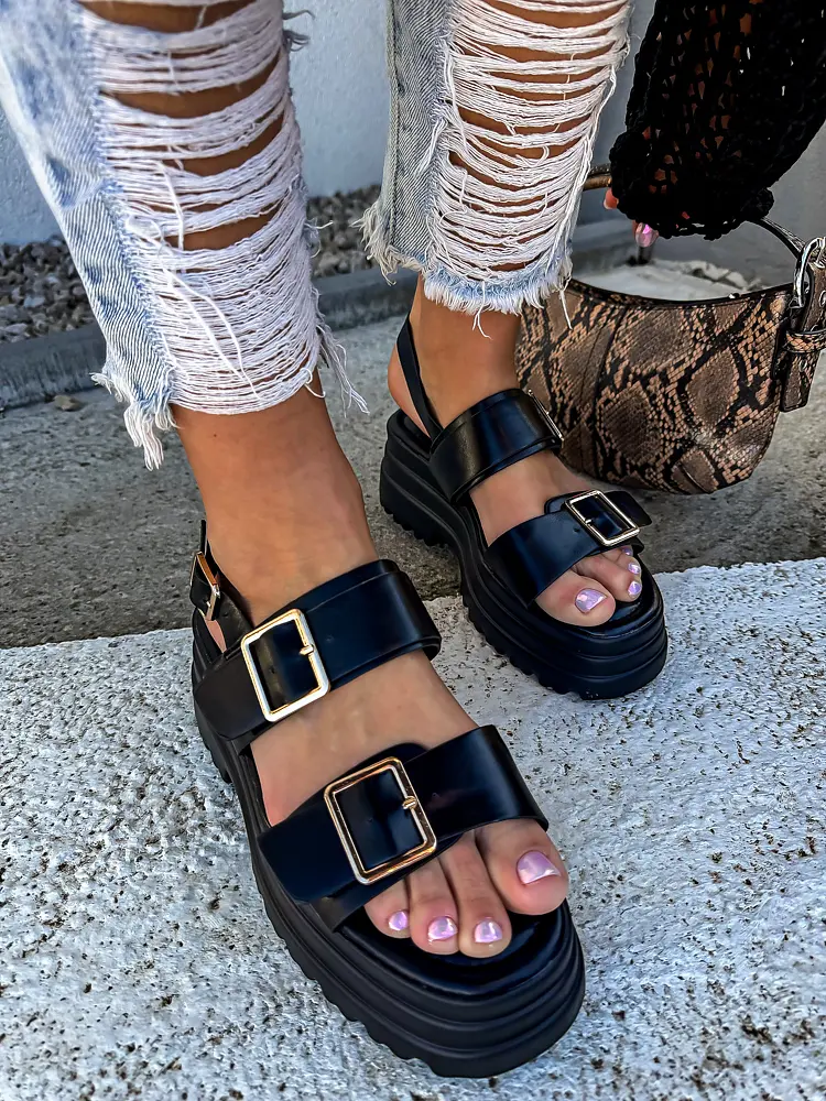 Čierne platformové sandále MARLA- - next