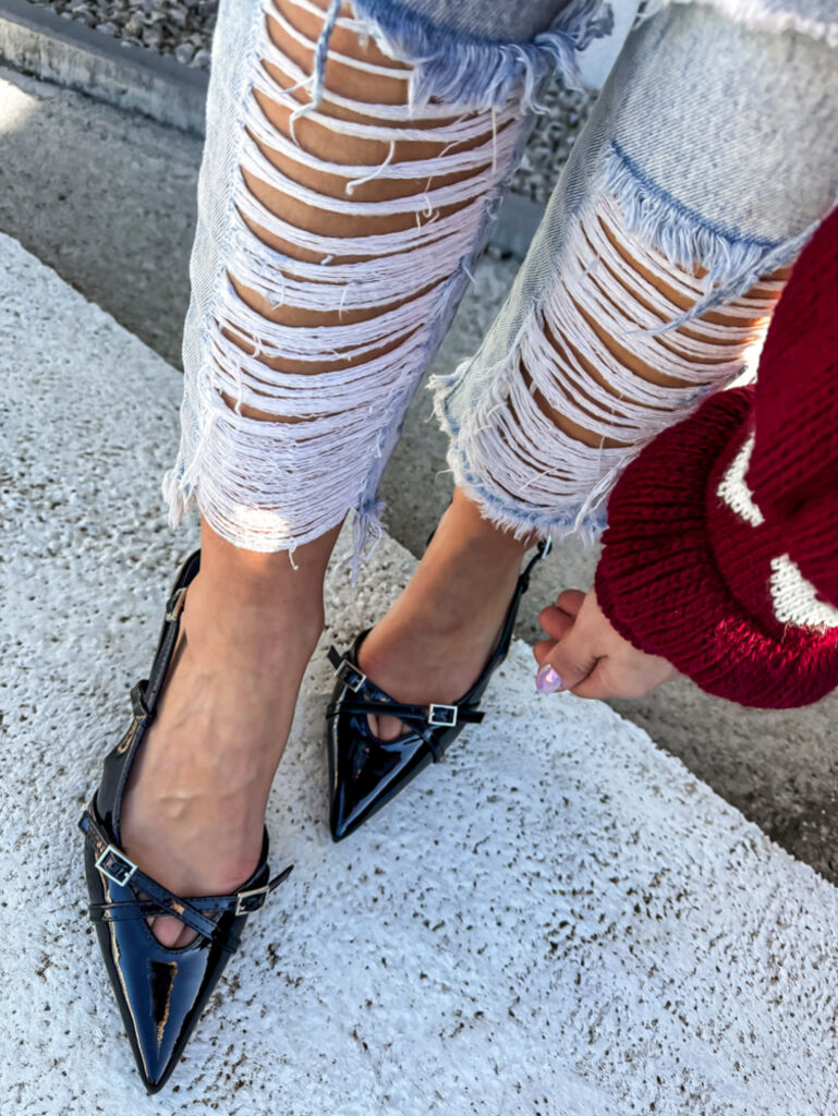 Lakované elegantné sandále PERLA+