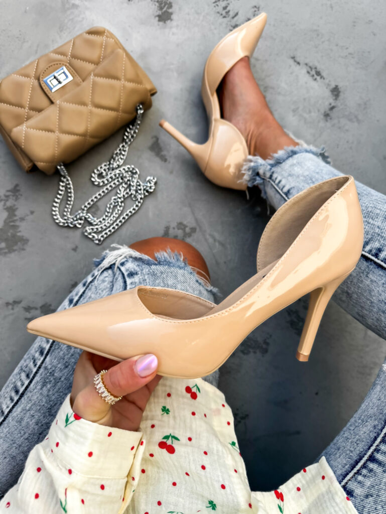 Béžové lakované lodičky ATINA