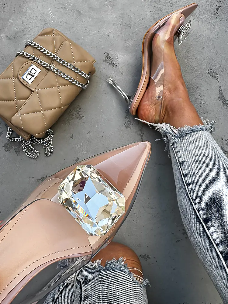 Transparentné sandále s ozdobou KERIANN - next