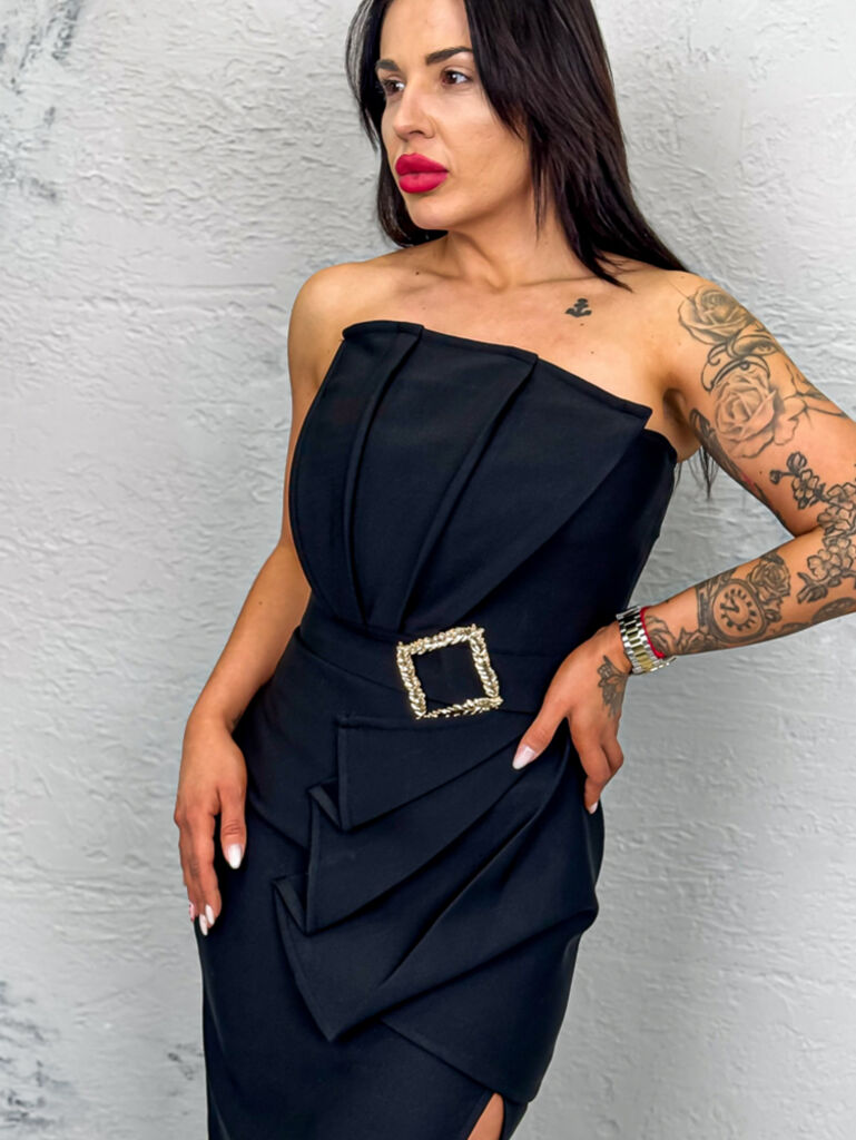 Elegantné dámske šaty so zlatou ozdobou NELLA