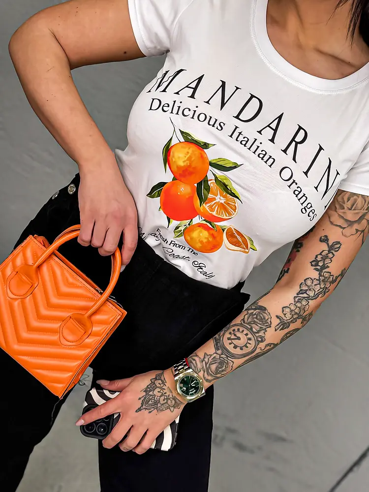 Biele tričko s potlačou ANASTASIA - next