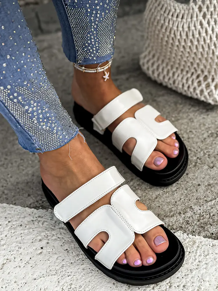 Biele dámske šľapky NEPTUNE-