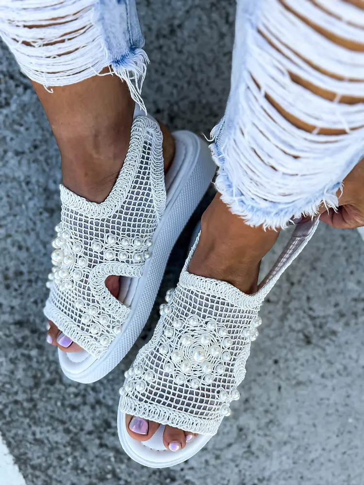 Vyšívané sieťované sandále zdobené korálikmi PALOMA-