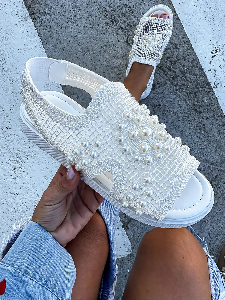 Vyšívané sieťované sandále zdobené korálikmi PALOMA- - next