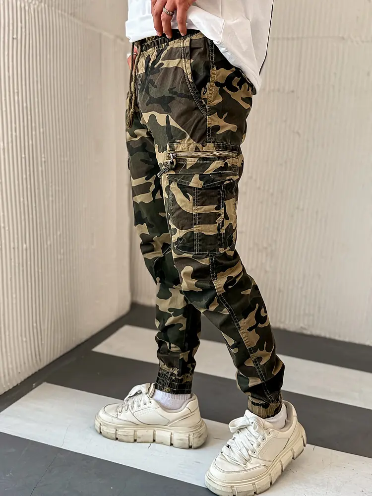 Maskáčové cargo nohavice s gumeným pásom - next