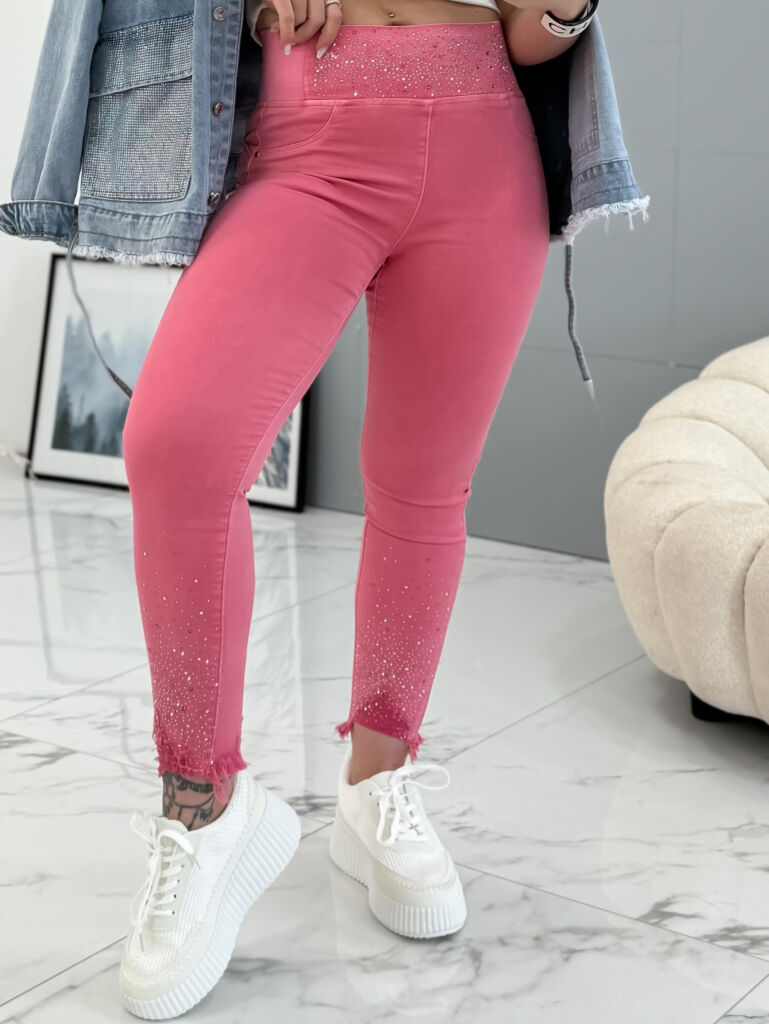 Push up rifle zdobené kamienkami