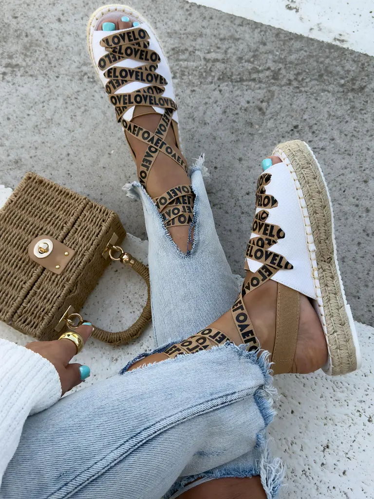 Dámske sandále na viazanie NOWA-