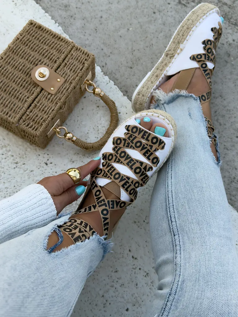 Dámske sandále na viazanie NOWA- - next