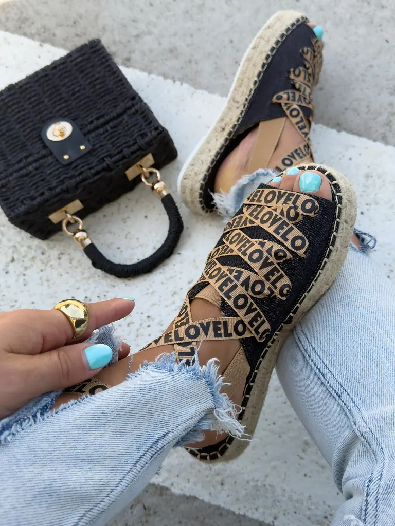 Dámske sandále na viazanie NOWA- - next