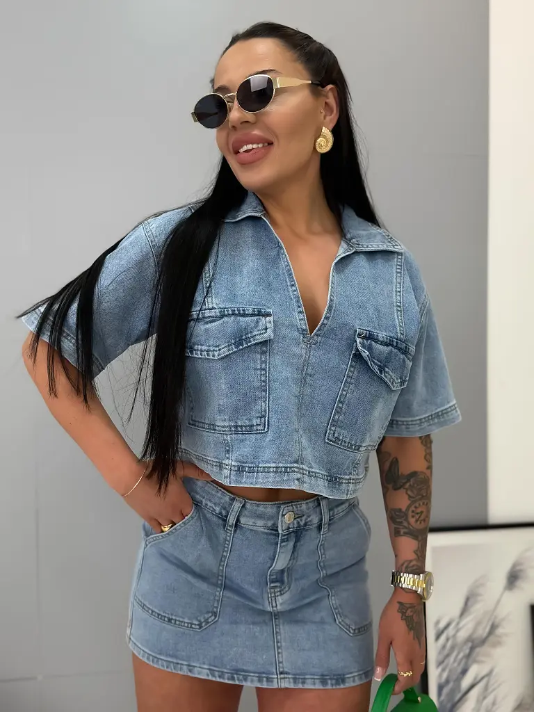 Krátky denimový top BRILLA - next