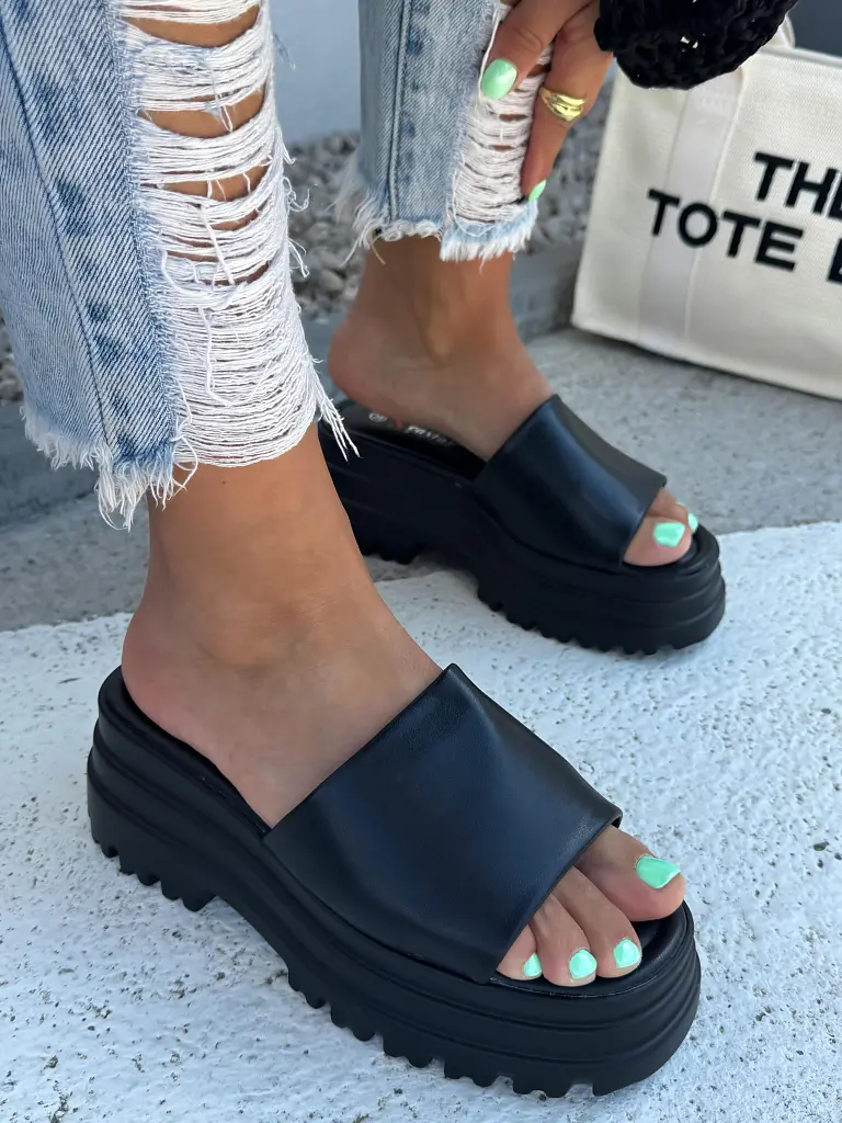 Platformové dámske šľapky YOLANDA- - next