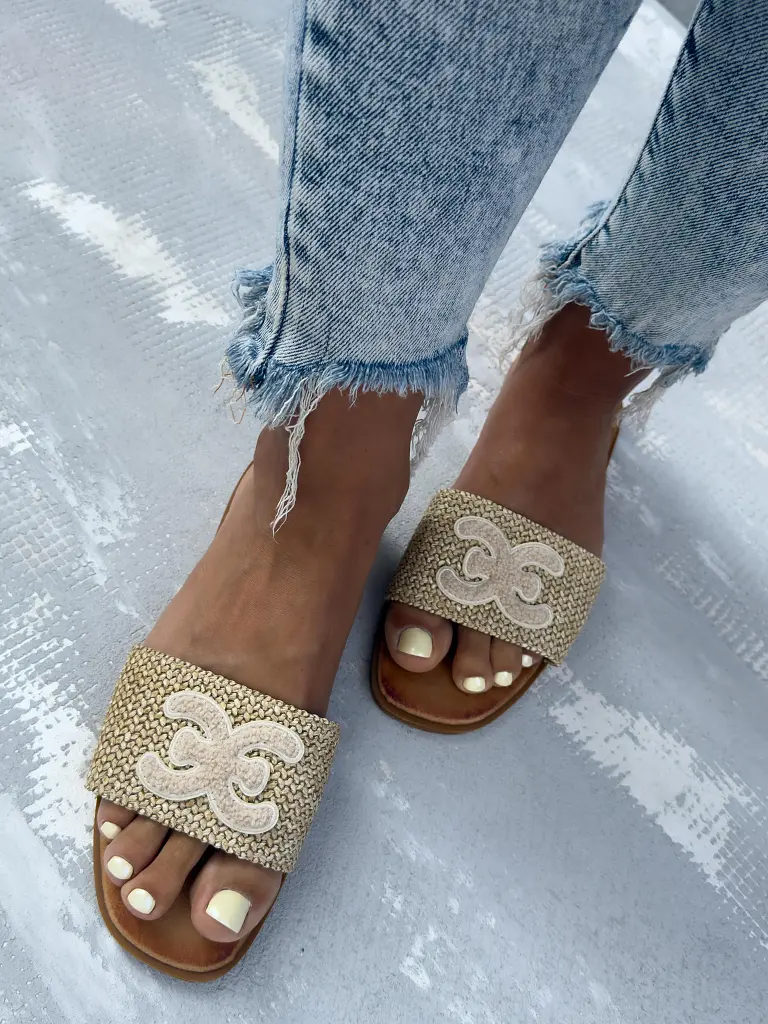 Béžové dámske šľapky DEBRA - next