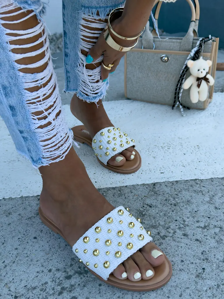 Šľapky so zlatými perličkami RUBY- - next