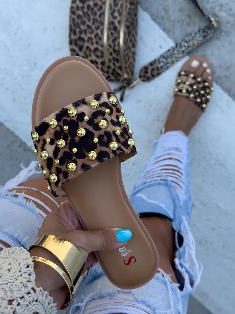 Šľapky so zlatými perličkami RUBY- - next