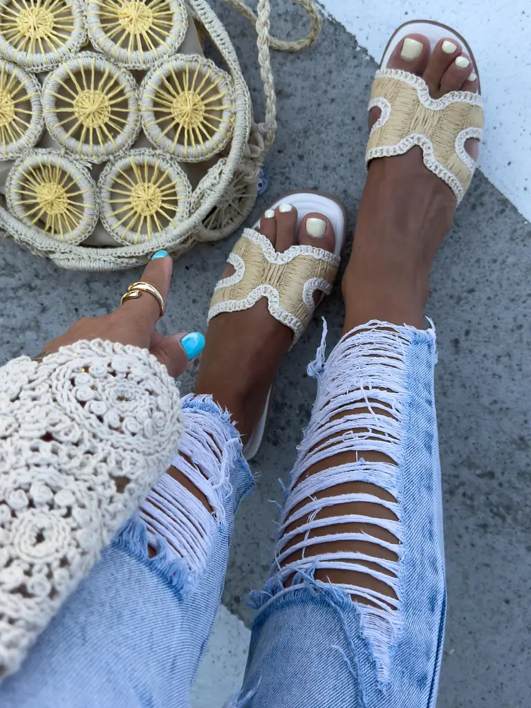 Béžové dámske šľapky ATINA- - next