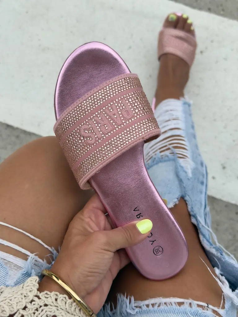 Šľapky zdobené kamienkami DETTY- - next