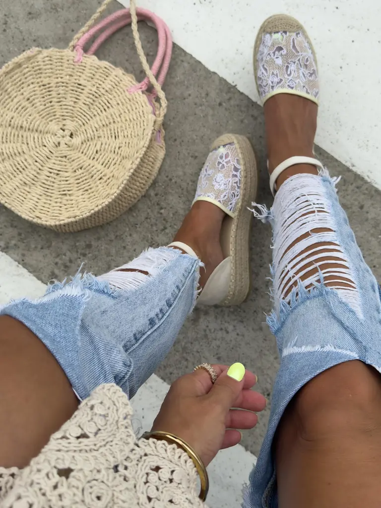 Vyšívané sandále v štýle espadrille KERYNA-