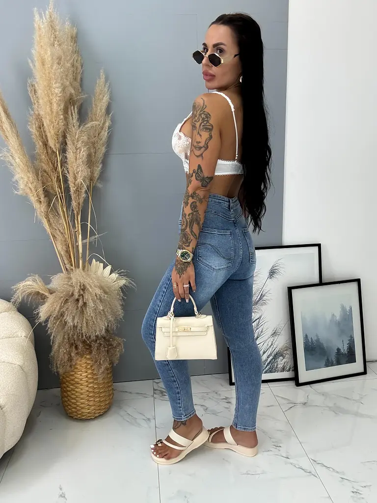 Elastické skinny rifle s vysokým pásom  - next