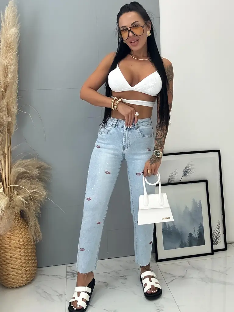 Modré mom fit rifle zdobené kamienkami - next