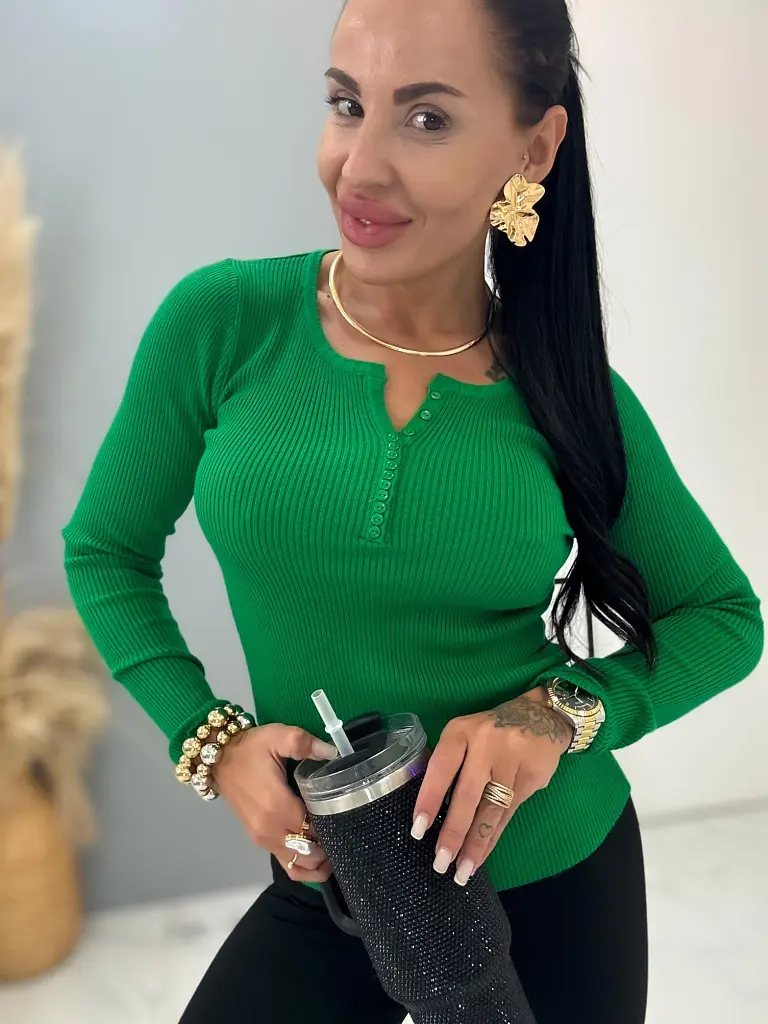 Vrúbkovaný pulóver BERINDA+ - next