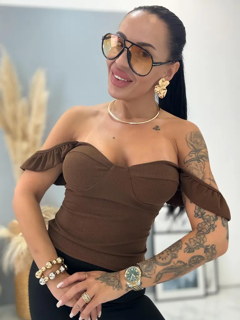 Rebrovaný top s vypchávkami HADLEY - next