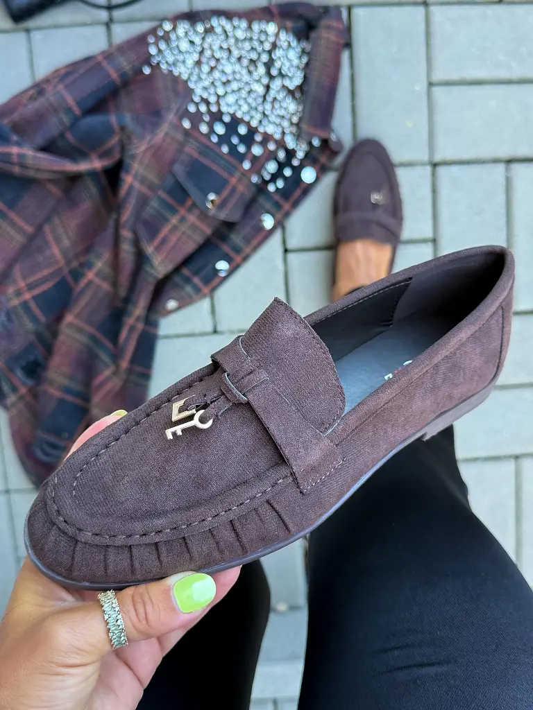 Mokasíny so zlatou ozdobou WRENA- - next